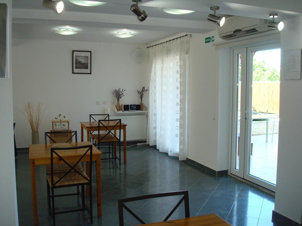Pension Oasis Costinesti Extérieur photo